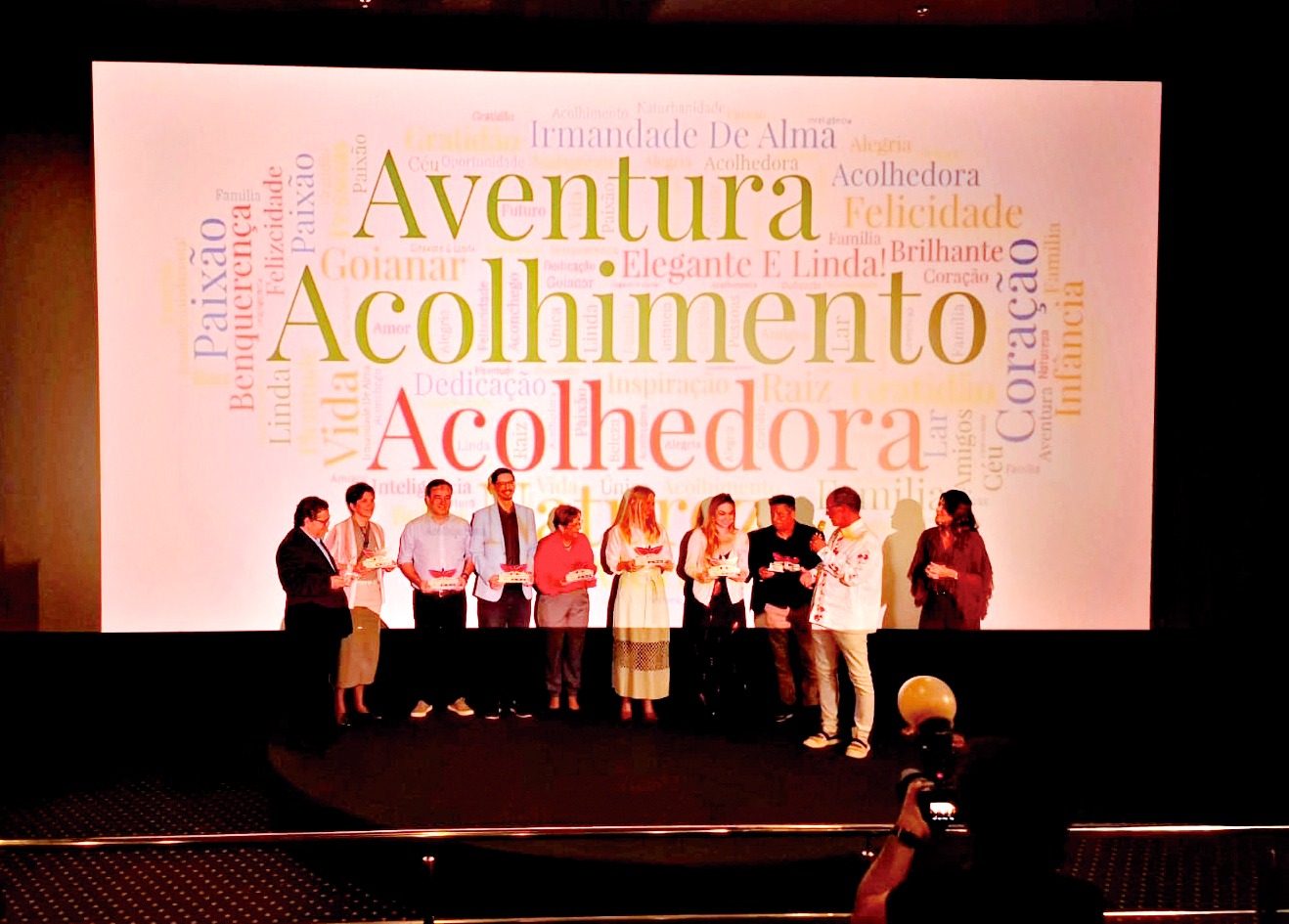 Fórum ‘Deixa eu dizer que te amo Goiânia, deixa eu gostar de você’ anuncia a presidente do CECS, médica e psicoterapeuta Dagmar Ramos como palestrante: ela vai abordar qual é o sentimento de pertencimento que precisamos ter com Goiânia.